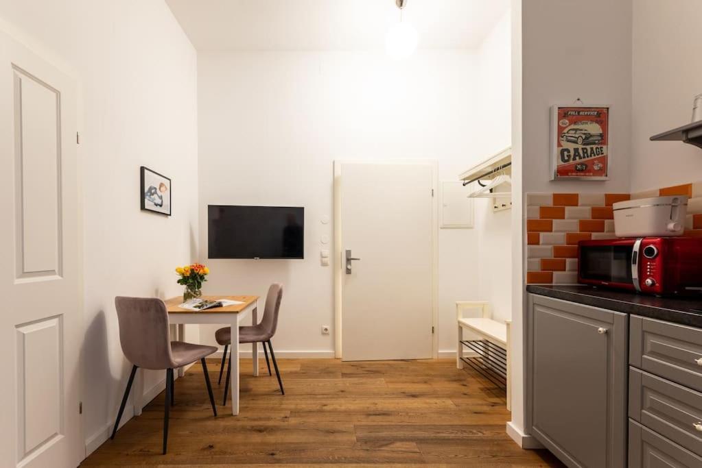 Compact Studio Near Center By Hm Wien Eksteriør bilde